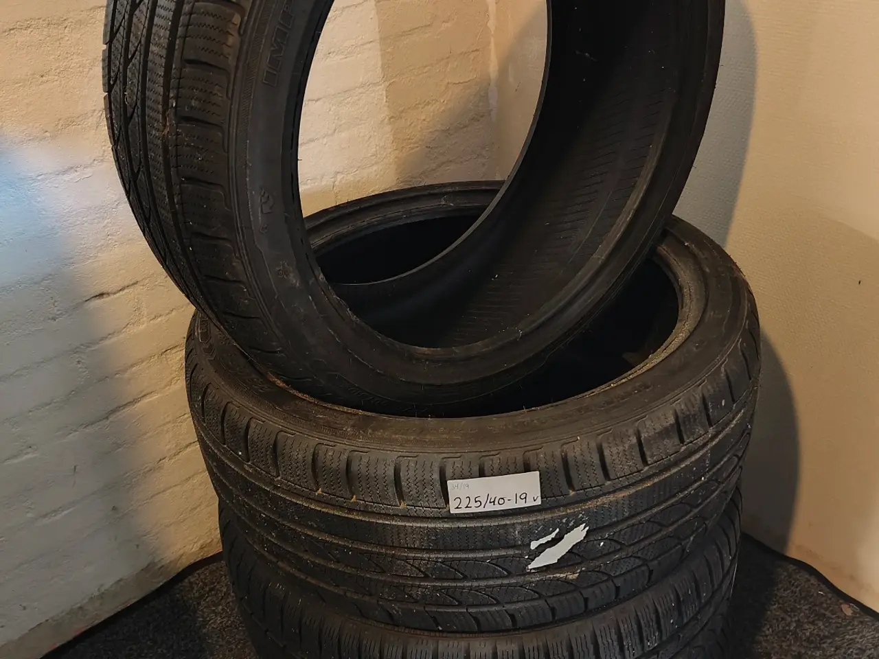 Billede 4 - 4 stk 225/40-19 Vinterdæk ❄️👨🔧