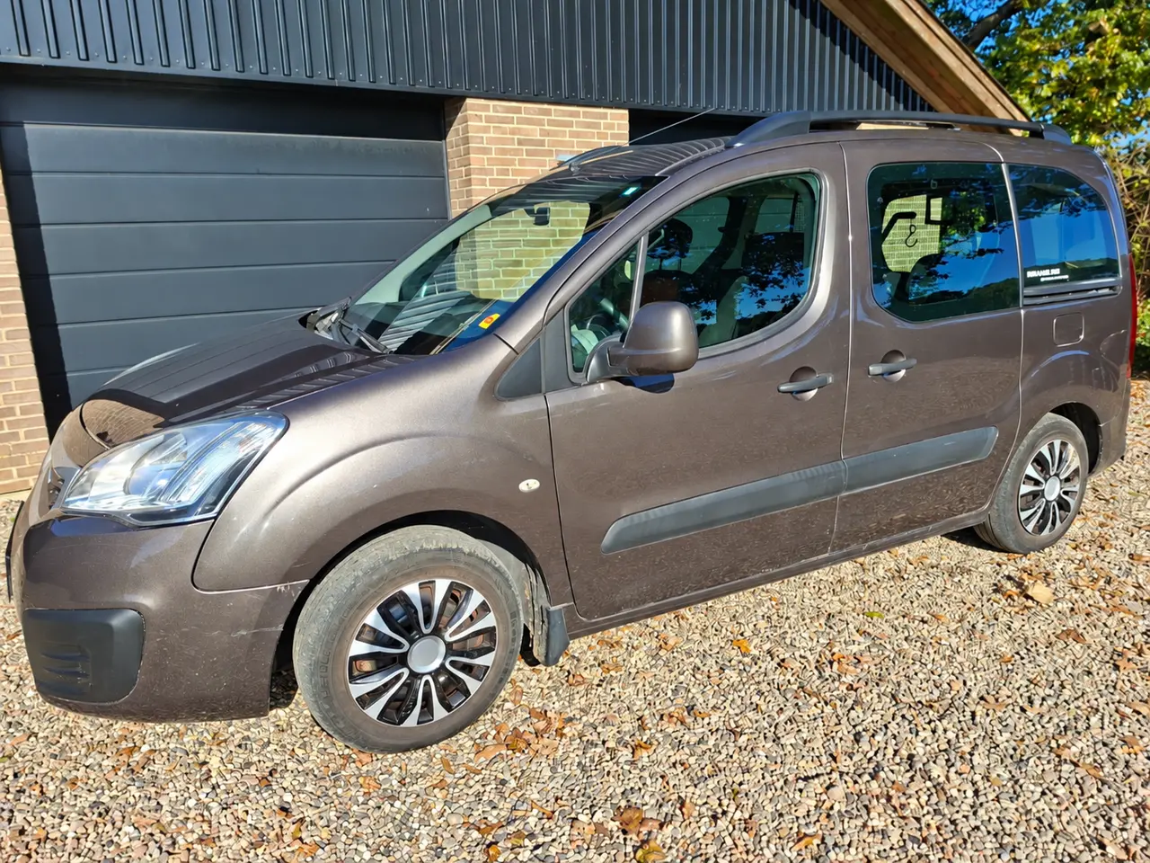 Billede 1 - Peugeot Partner Tepee 1,6 BlueHDi 100 Active ESG