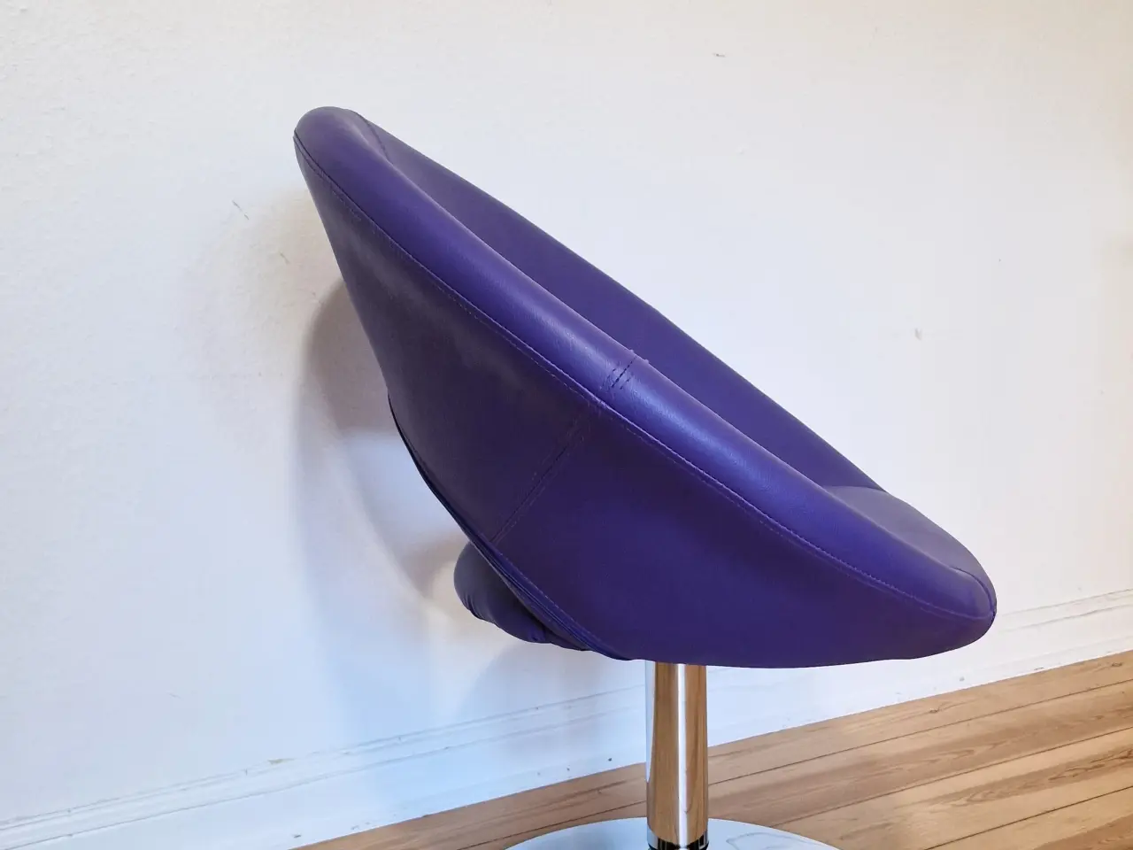 Billede 5 - Lilla lounge stol.