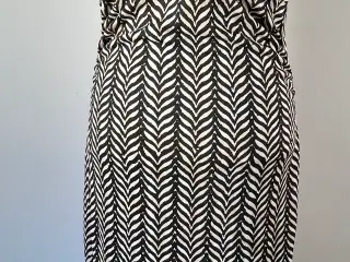 Diane von Furstenberg, silkekjole, str M