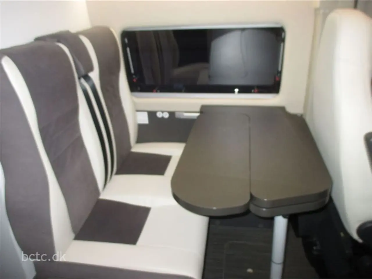 Billede 18 - 2024 - McLouis Menfys Van 03 S-Line