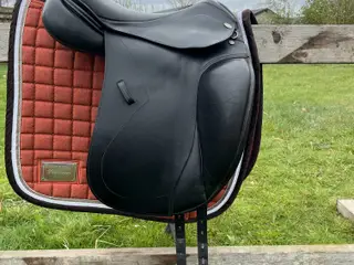 Kentaur Afrodite 17 fit 3