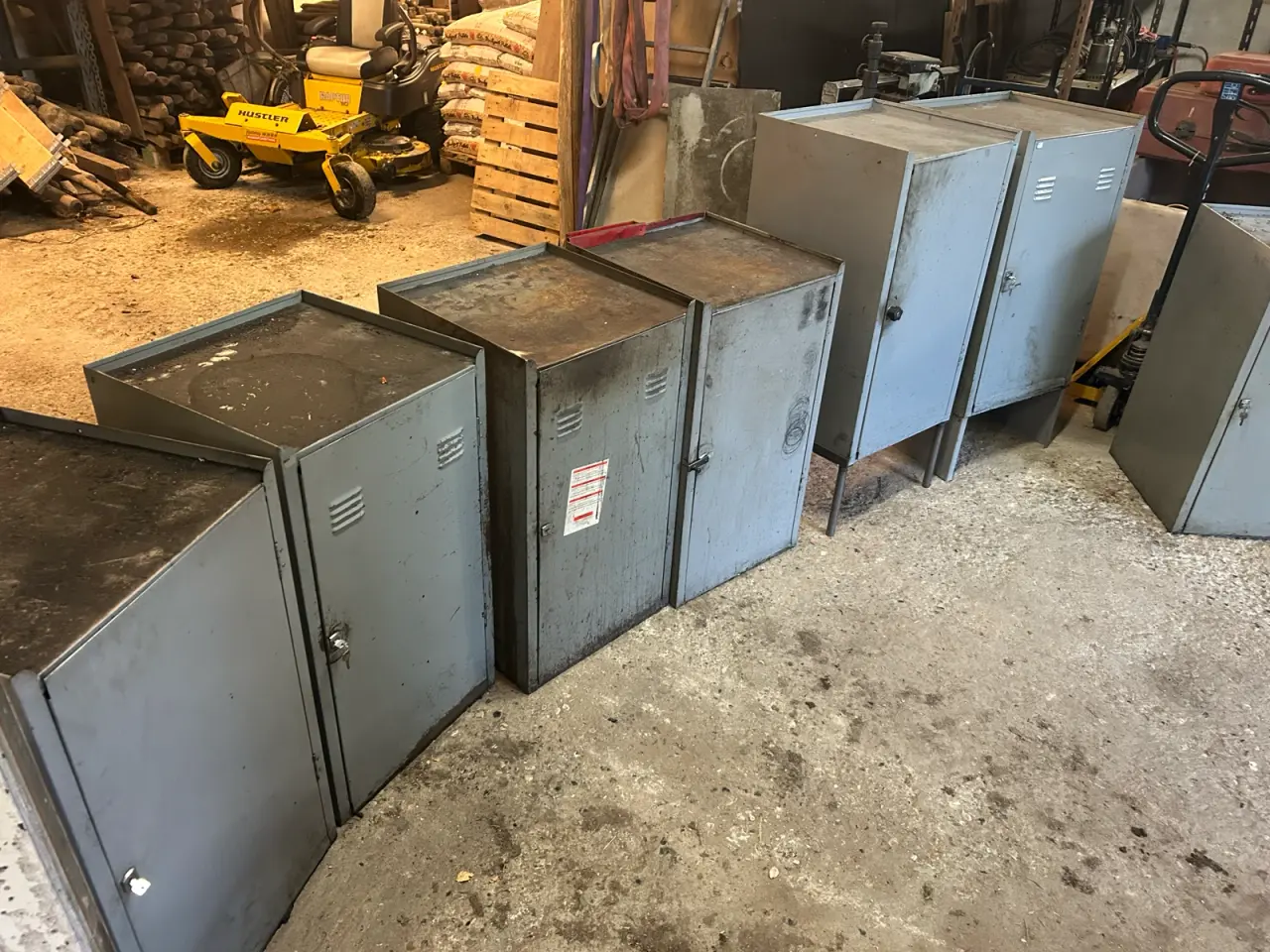 Billede 1 - Metal skabe