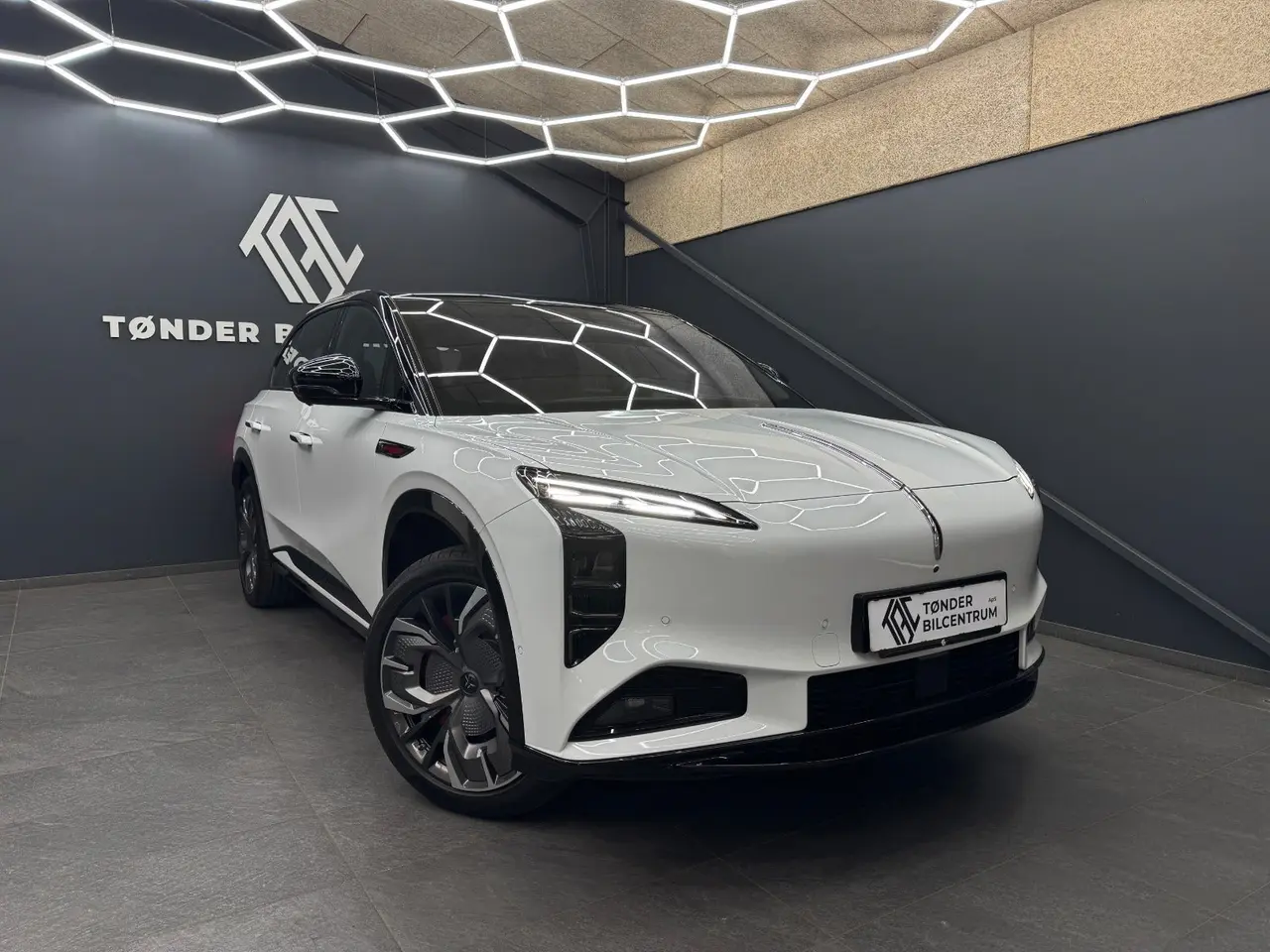Billede 1 - Hongqi EHS7 111 Exclusive