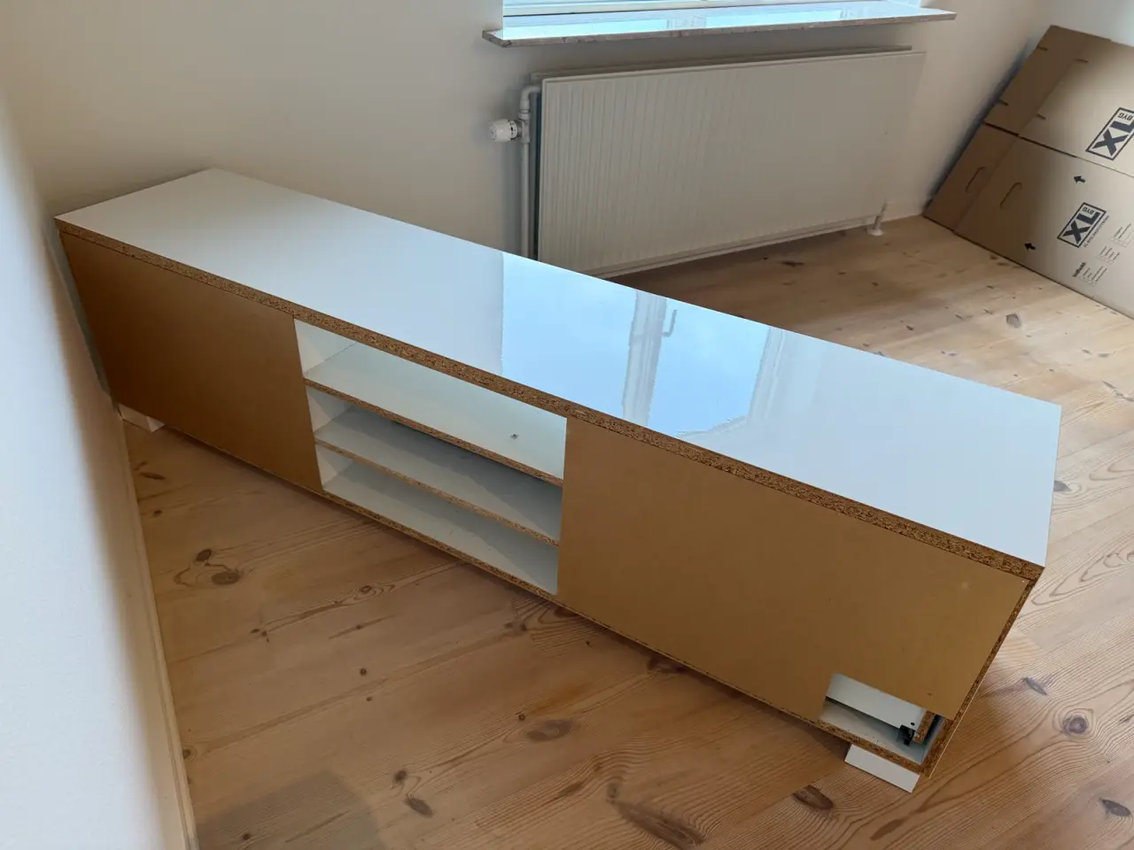 Billede 2 - TV skænk - Ikea BESTÅ