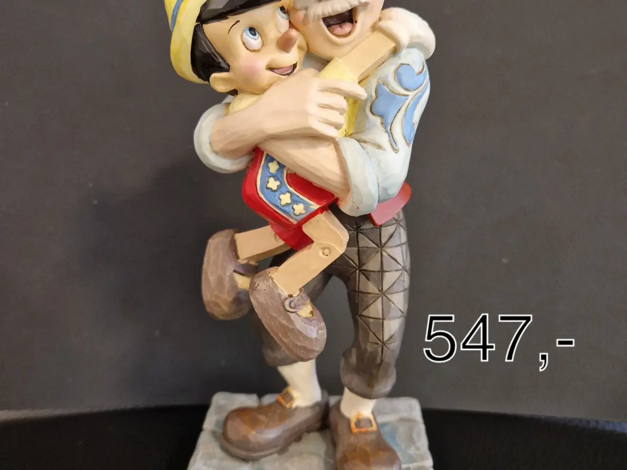Billede 3 - Nye Disney figurer sælges