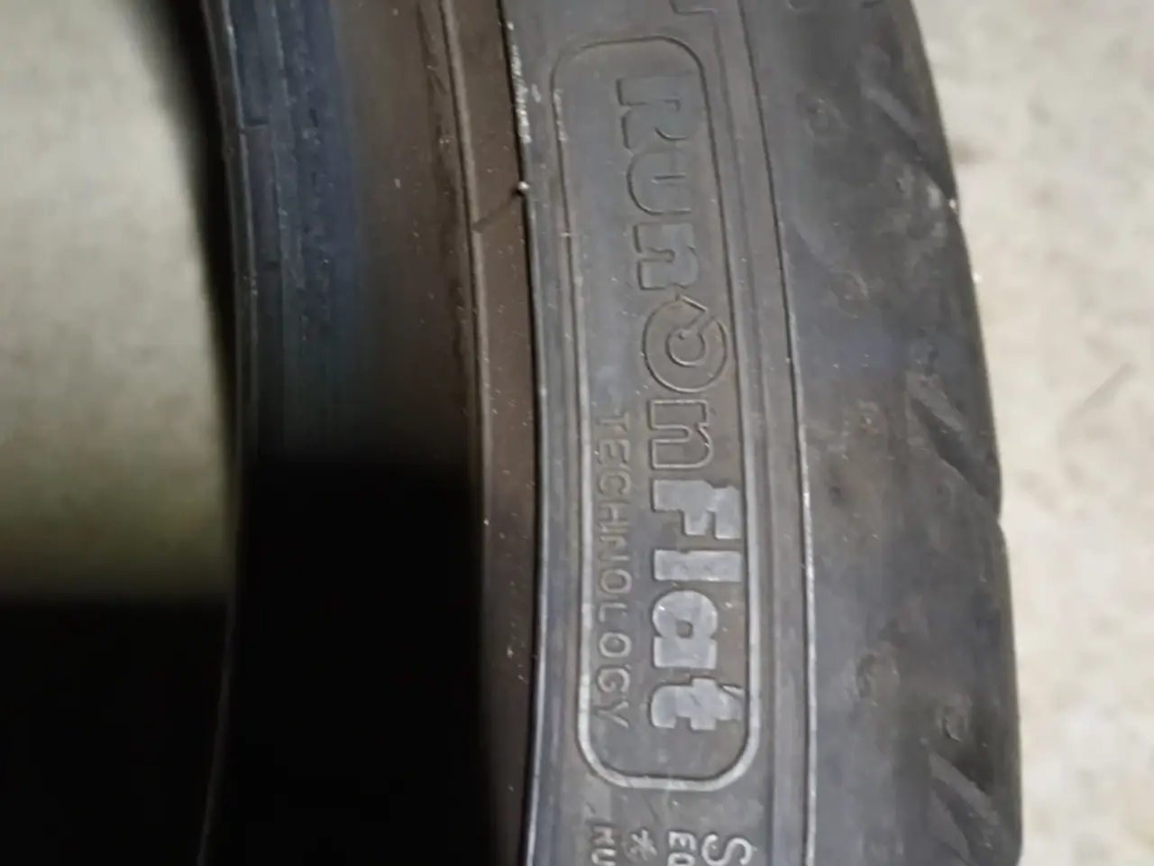 Billede 7 - 275/30-20 Sommerdæk Goodyear