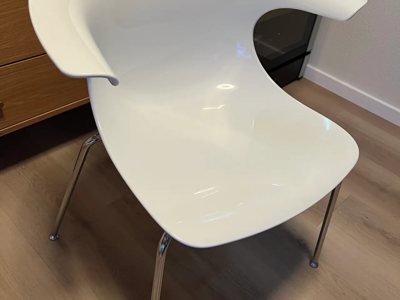 Billede 2 - Spisebordstole med armlæn