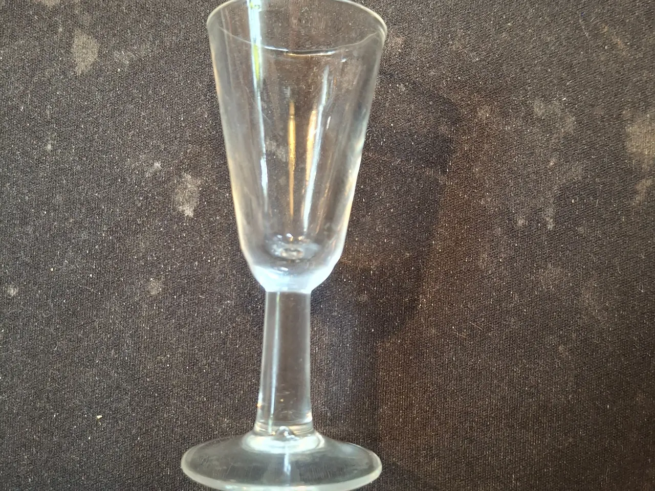 Billede 1 - Snapseglas med rundet bund