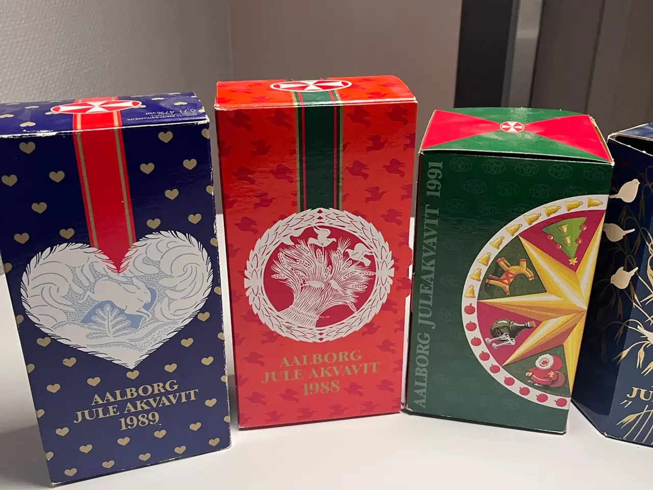 Billede 2 - Akvavit julesnaps i original emballage