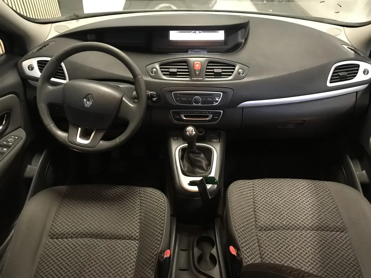 Billede 10 - Renault Grand Scénic 7 pers. 1,6 16V Expression 110HK 6g