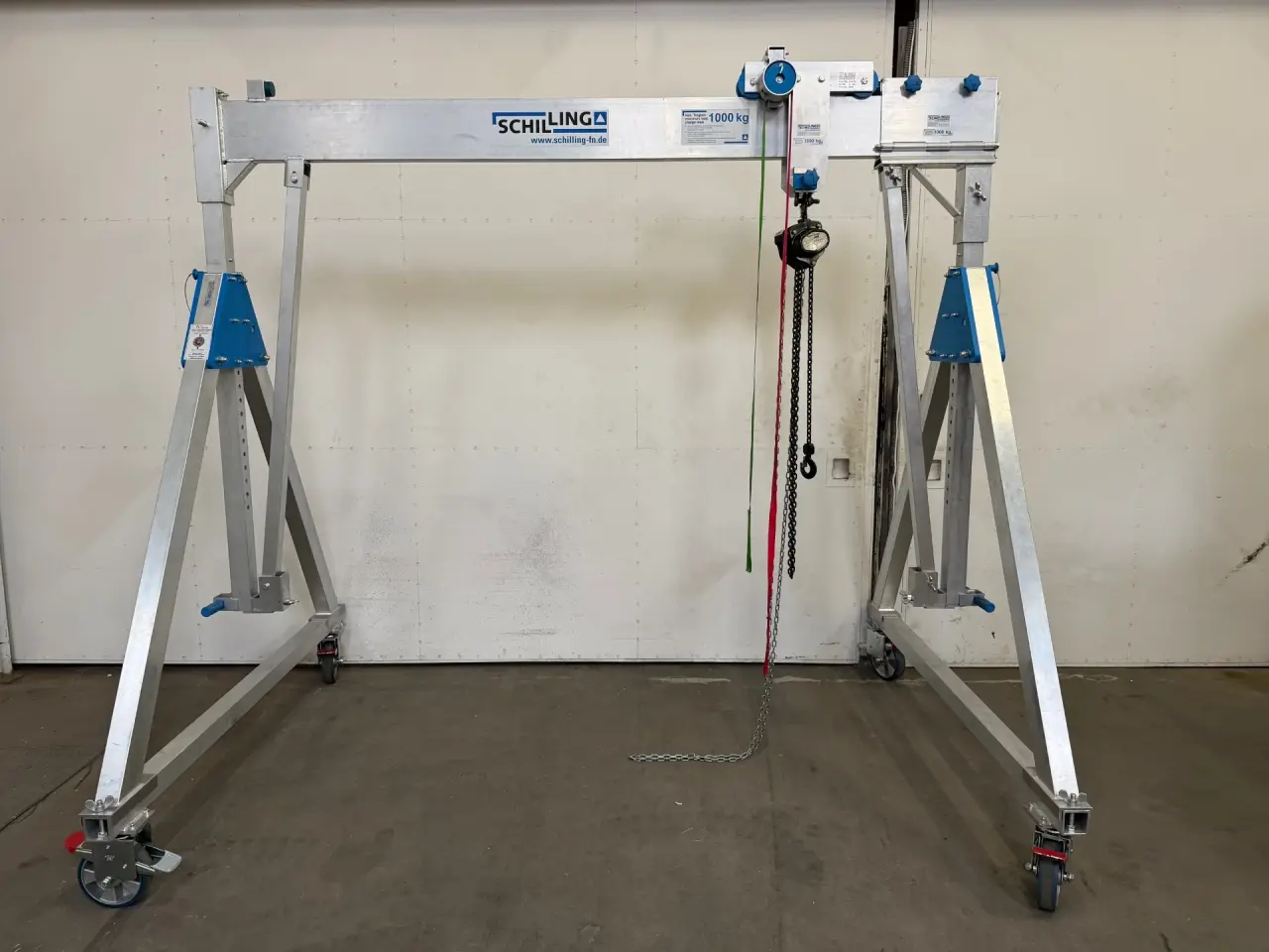 Billede 1 - Udlejning af 1000 kg. portalkran / montagekran.