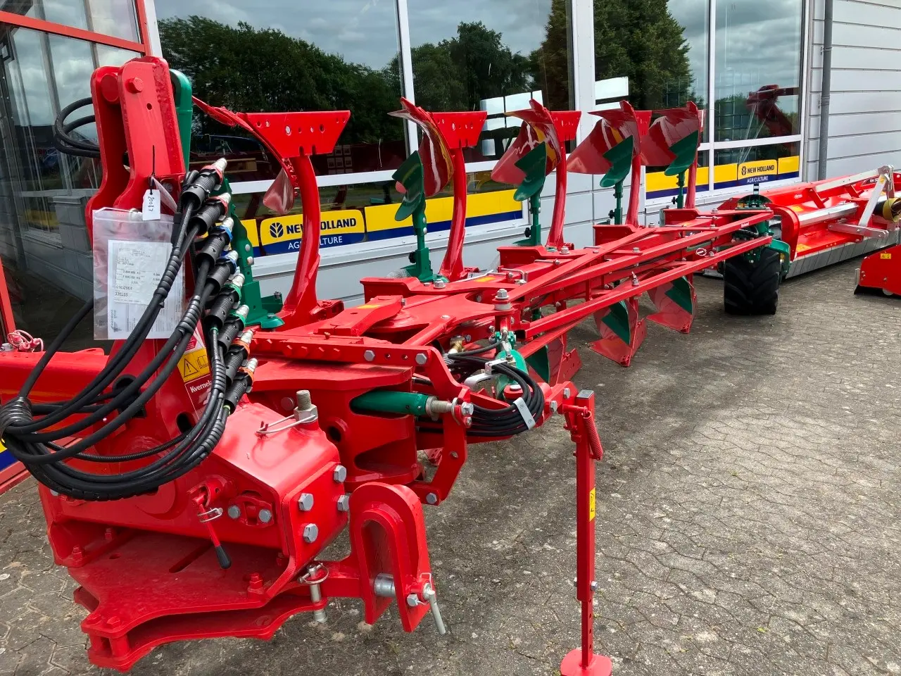 Billede 1 - Kverneland 5F. 3300S krop 28 vendeplov