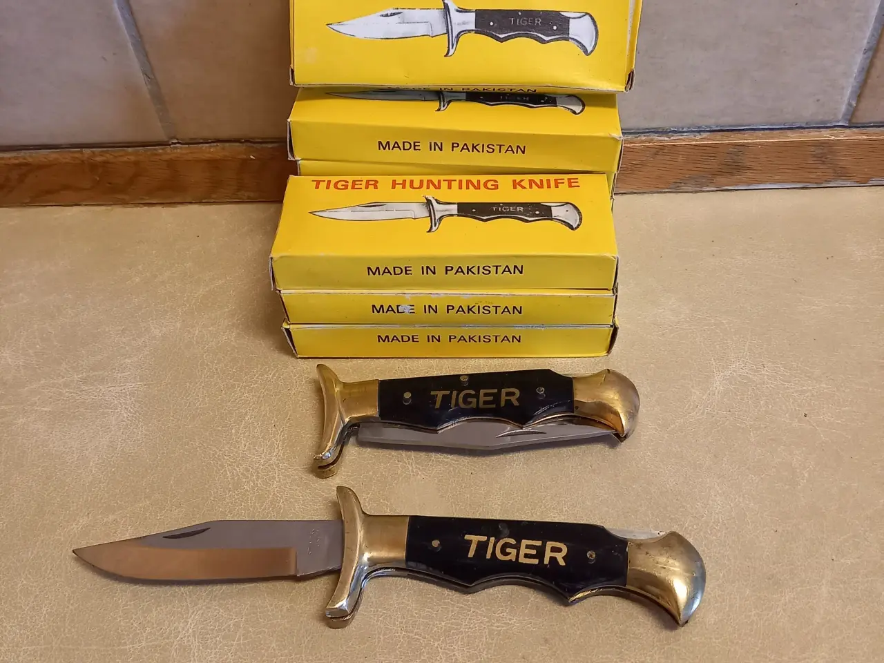 Billede 1 - Jagtkniv mrk. Tiger
