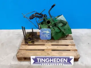 John Deere 2040 Koblingshus AL28917