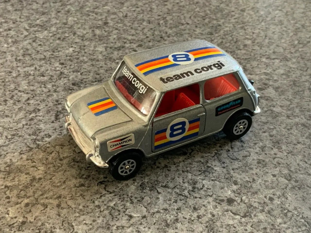 Billede 2 - Corgi Toys No. 201 Mini 1000 British Leyland