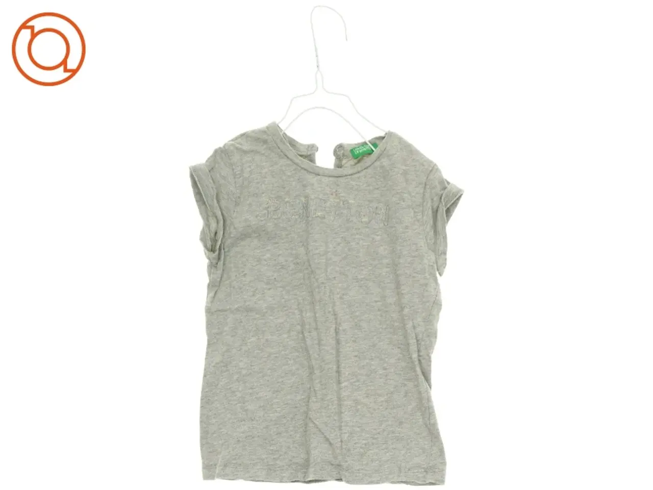 Billede 1 - T-Shirt fra Benetton (str. 98 cm)