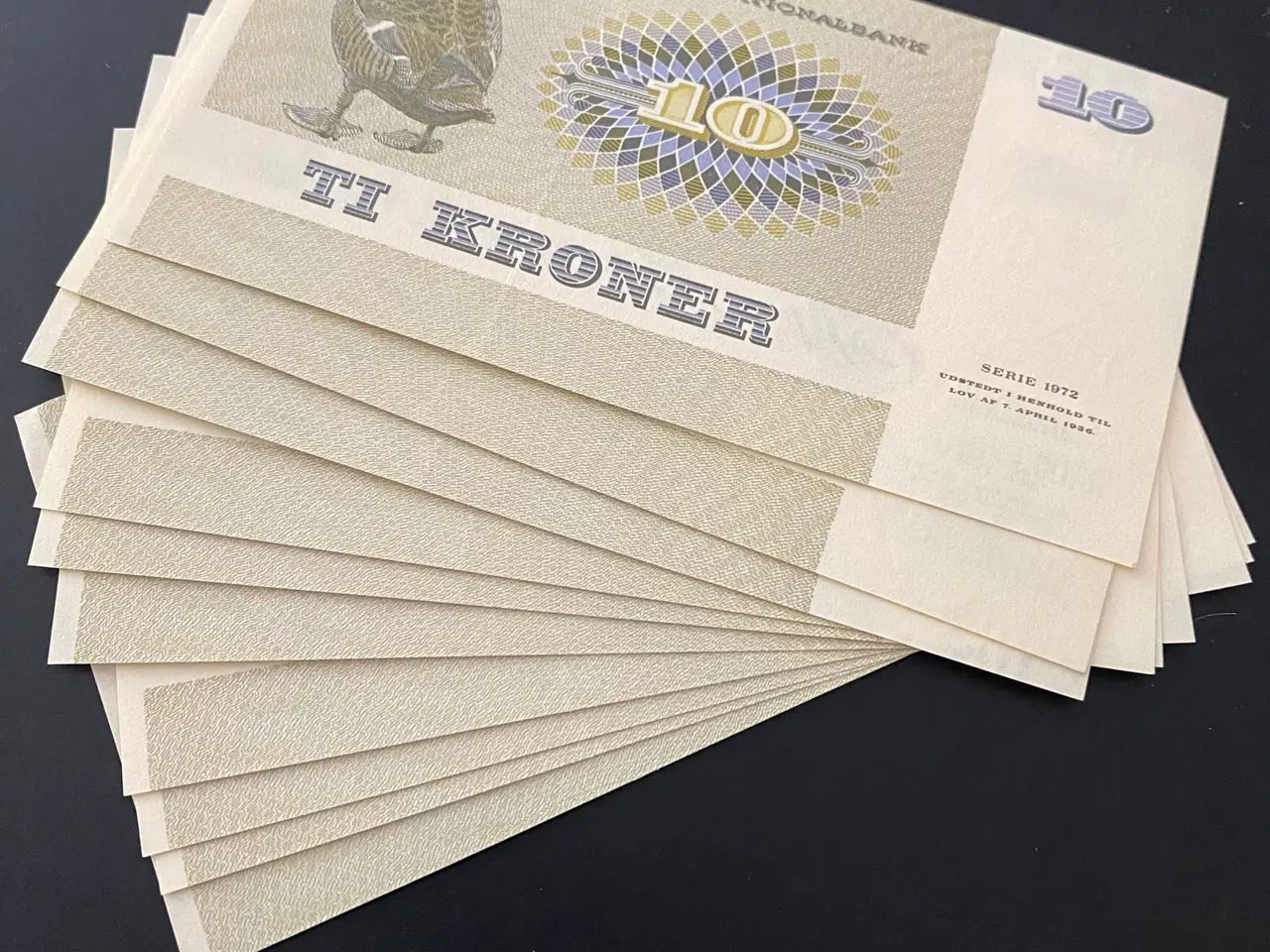 Billede 2 - Gamle 10 kr og 10 øre fra 59