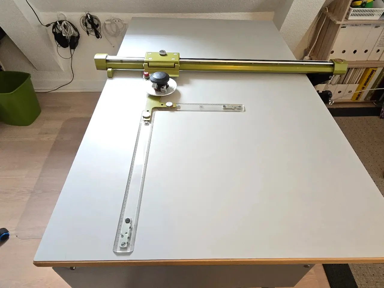 Billede 2 - Tegnebord med. tegnemaskine - NTI