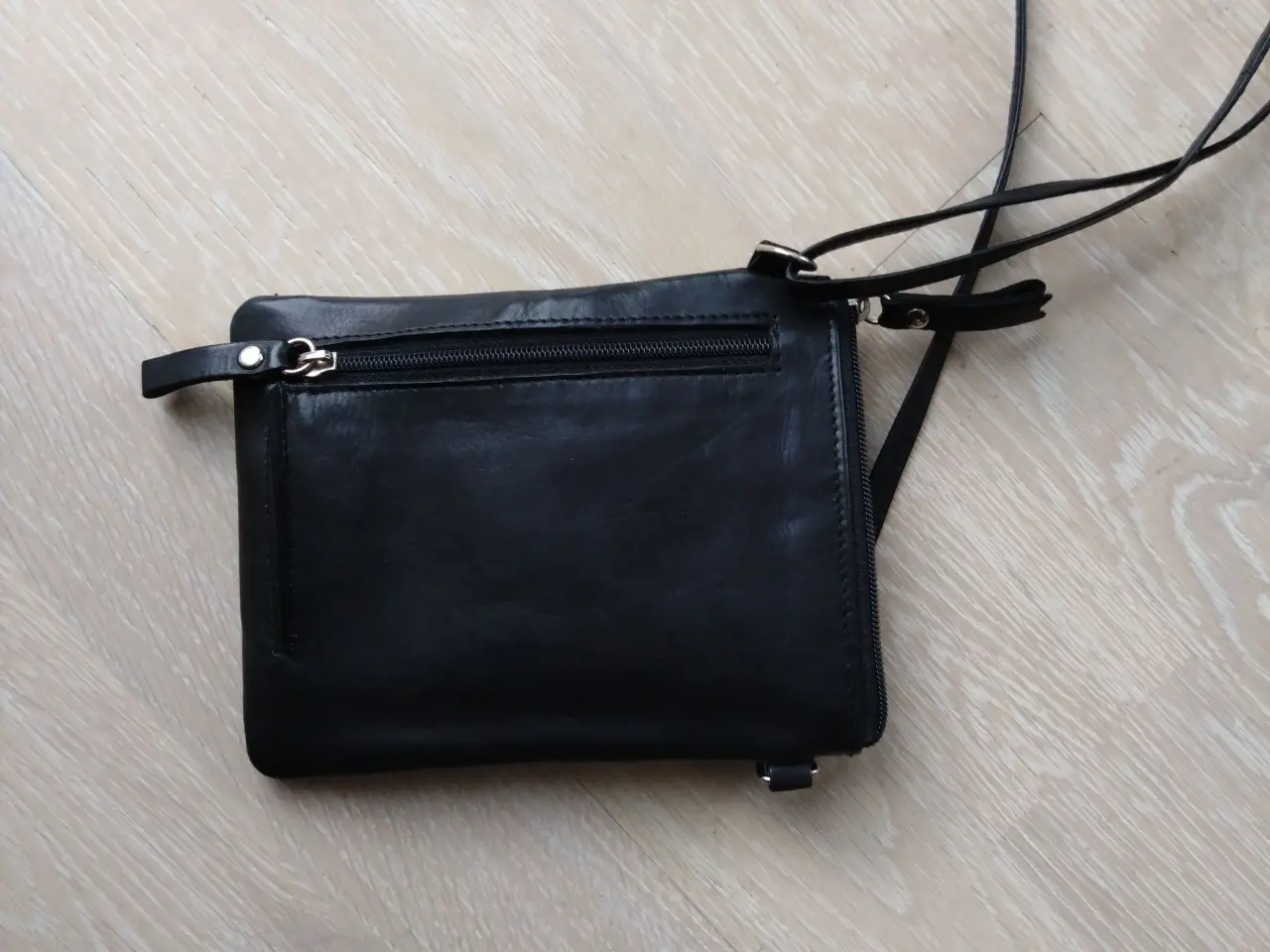 Billede 2 - lille taske/pung L 15x B 12