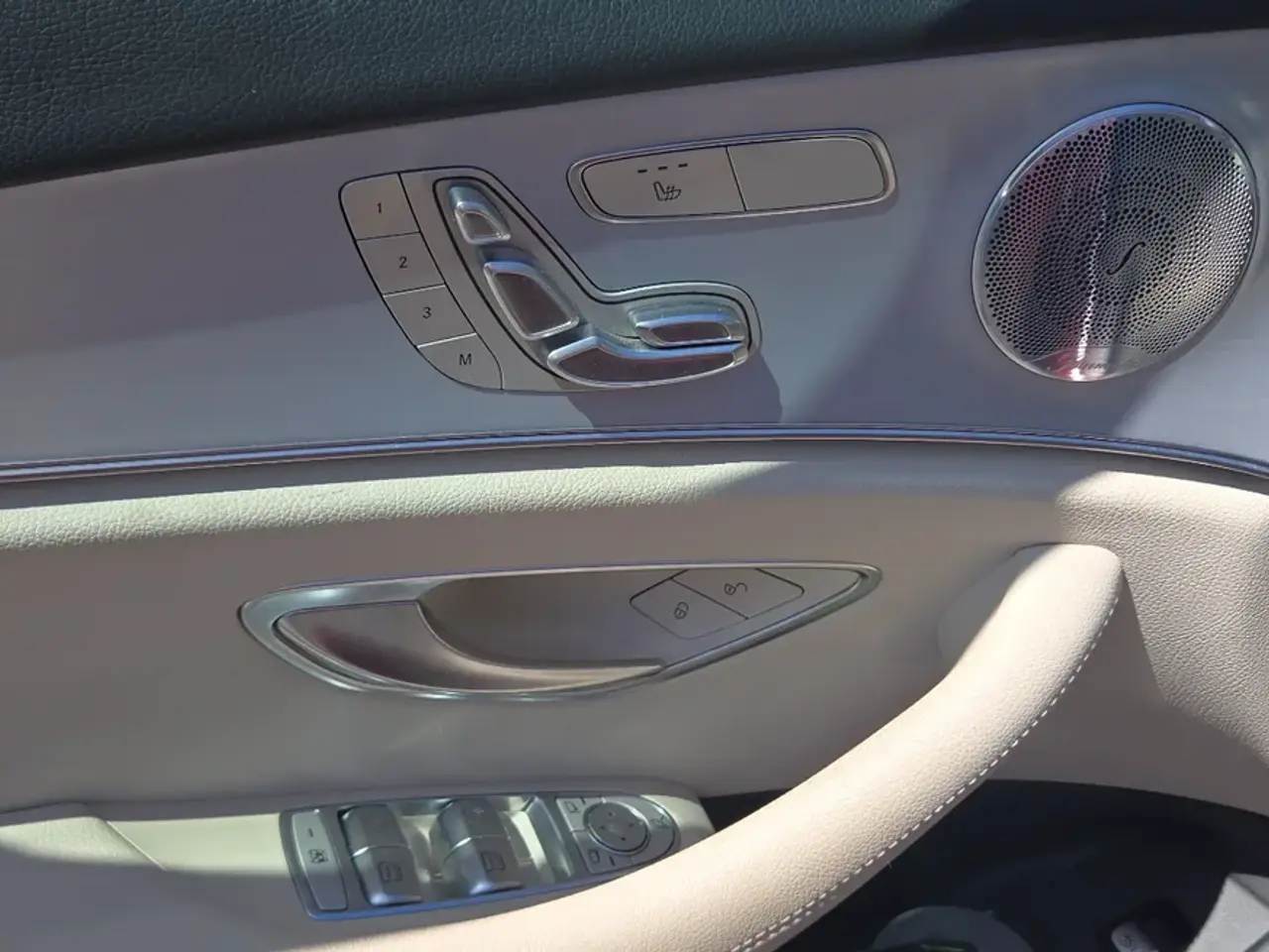 Billede 15 - Mercedes E300 de 2,0 AMG Line aut.