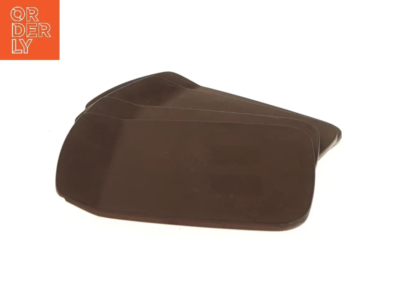 Billede 3 - 4 plastik tallerkener (str. 4 stk 16x12 cm)