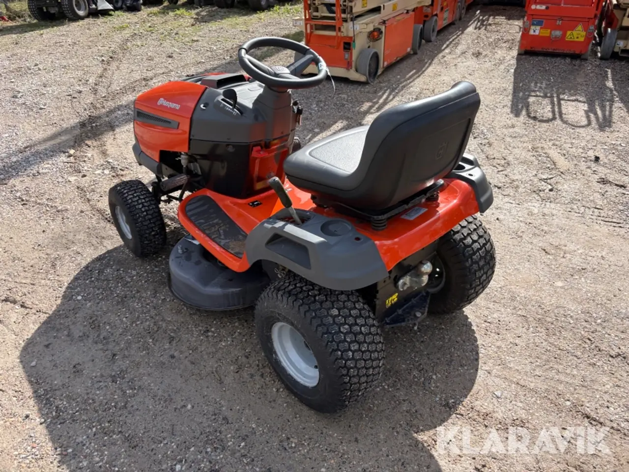 Billede 2 - Græsslåmaskine Husqvarna LTH 154