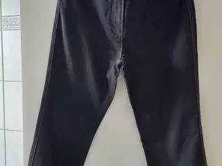 Pæn Dame Cowboy buks fra Brantex