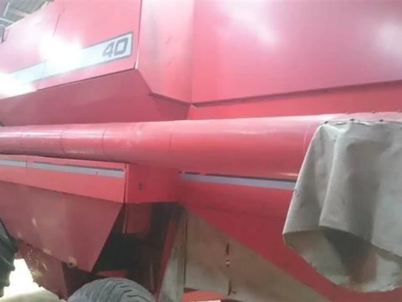 Billede 2 - Massey Ferguson 40 forlænget tømmerør.