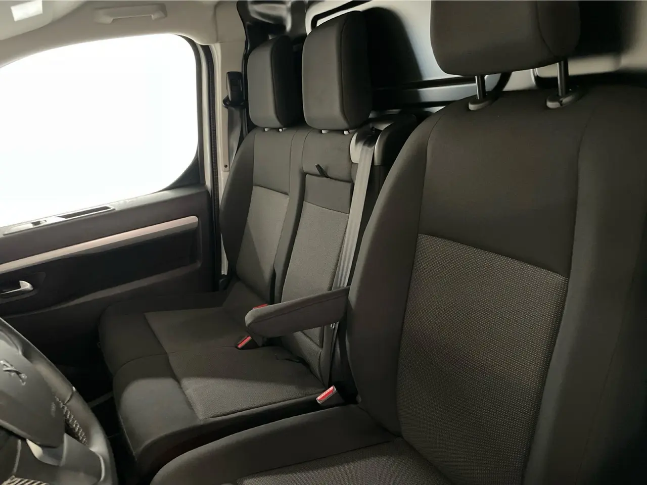 Billede 15 - Peugeot e-Expert 75 L2 Premium Van