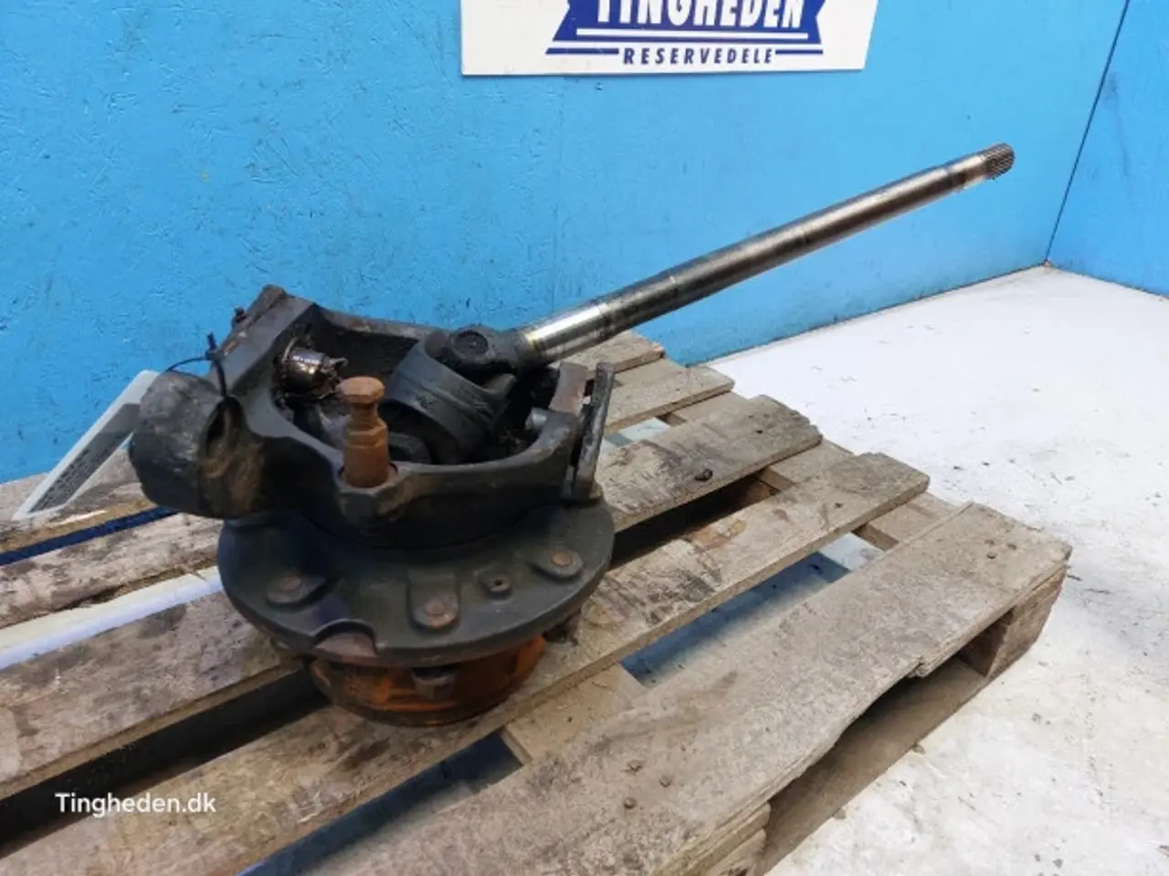 Billede 2 - Massey Ferguson 6465 Hjulnav L. 3903809M11