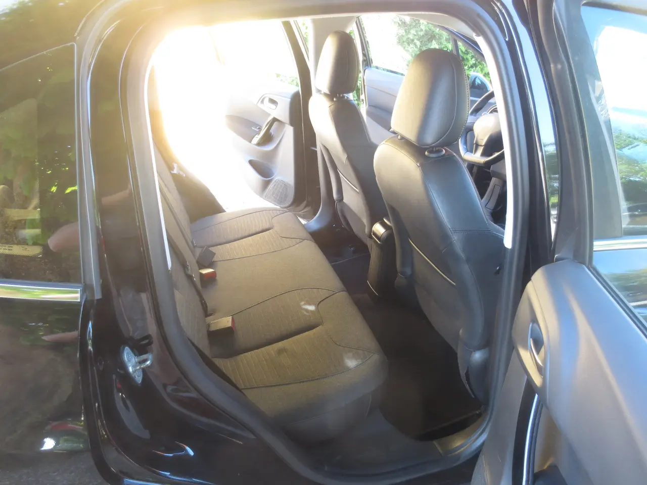 Billede 11 - God Citroen C 3 1.6 HDi År 16. Nysynet.