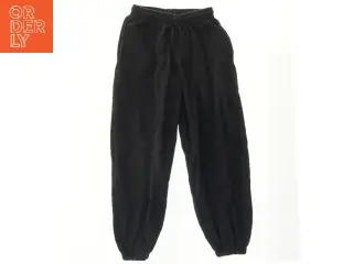 Sorte sweatpants fra Fruit of the loom (str. 152)