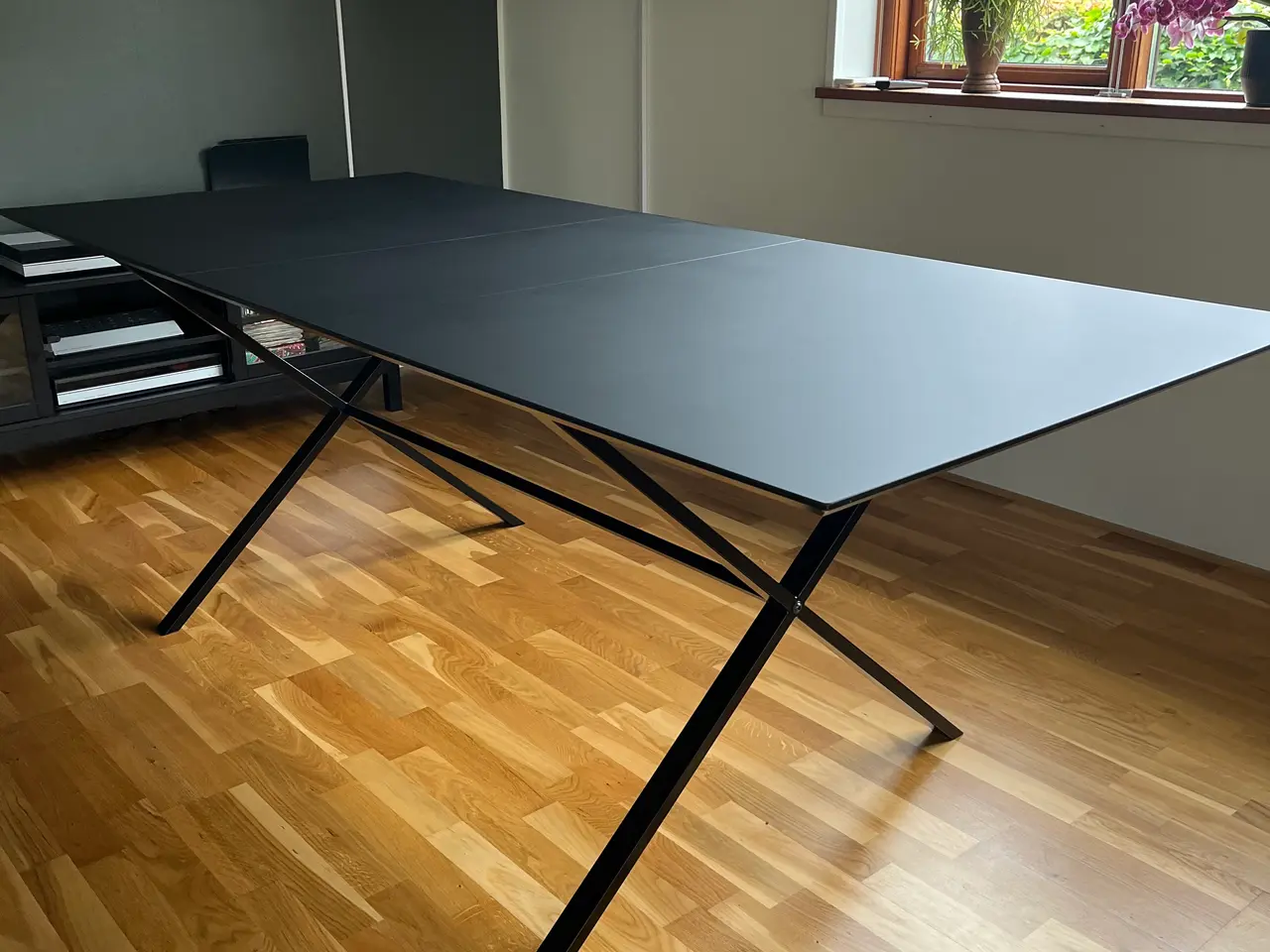 Billede 1 - Spisebord