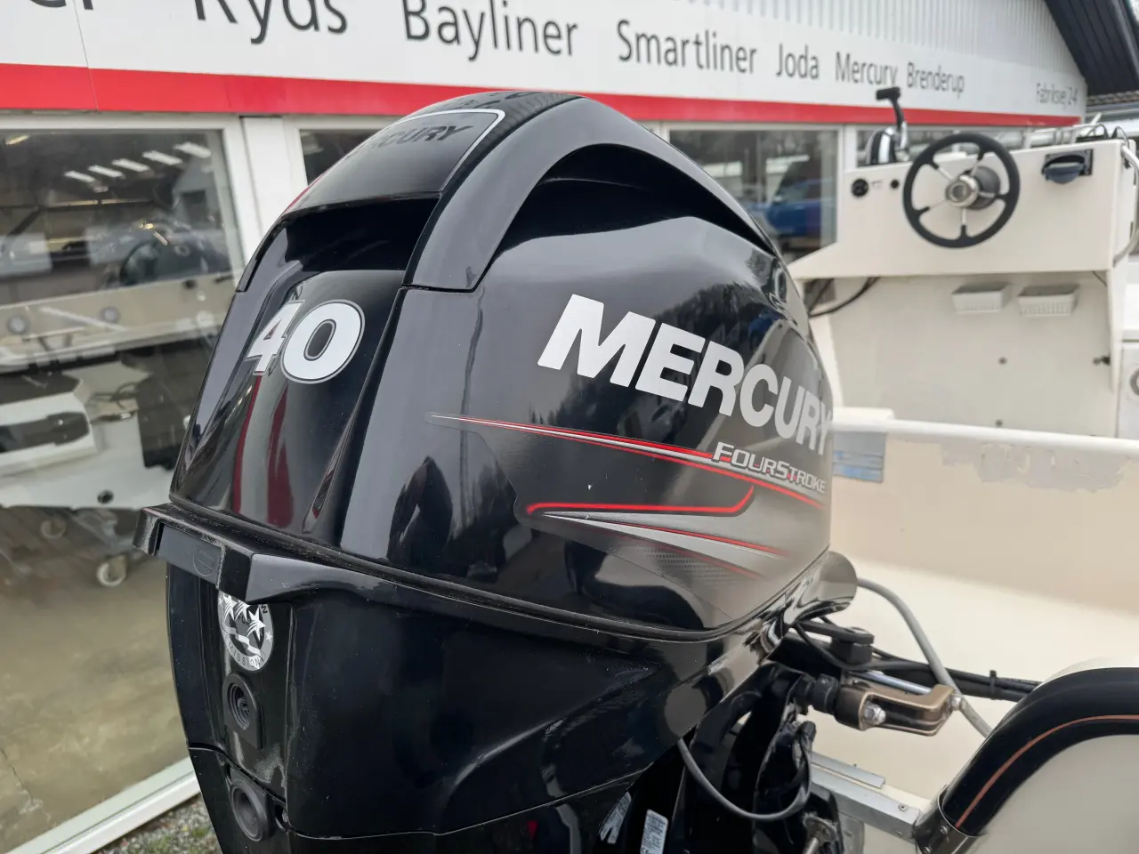 Billede 2 - 560Ø med 40 hk Mercury-EFI 4 takt
