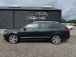 Skoda Superb 2,0 TDi 170 Elegance Combi DSG
