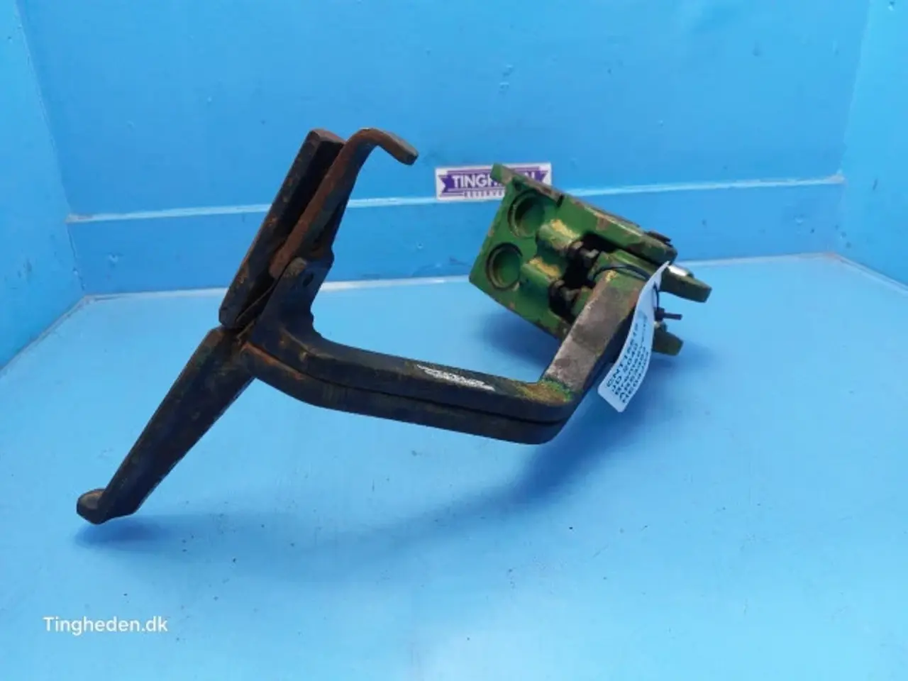 Billede 13 - John Deere 2040 Bremseventil AR53494