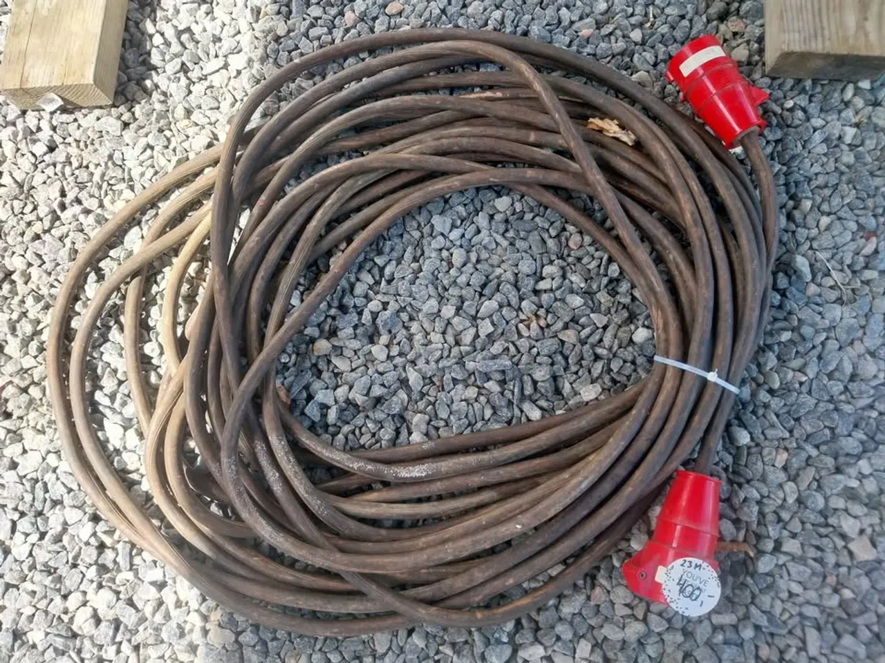 Billede 2 - Kraftkabel 380V 23m lang med stik