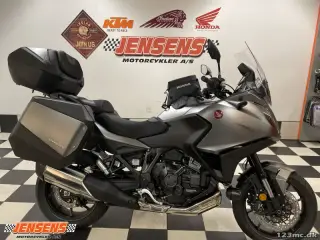 Honda NT 1100 D