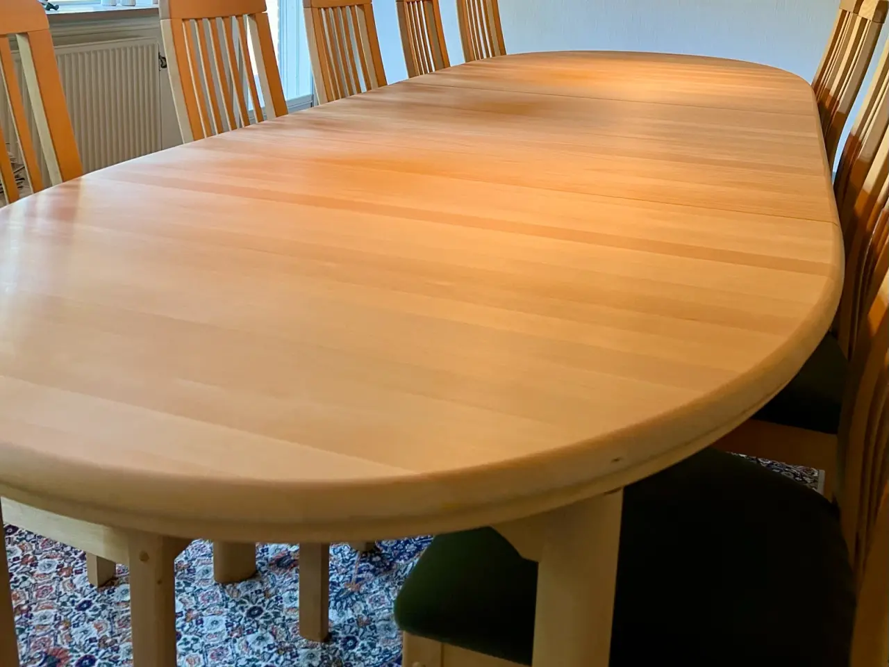 Billede 3 - Spisebord med 16 stole