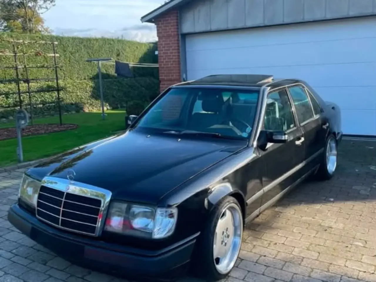 Billede 1 - Mercedes w124 260E 
