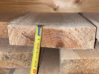 Tømmer 5 x 20 cm længde 3,6 mtr./ 12 stk