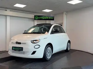 Fiat 500e 42 (RED) Cabrio