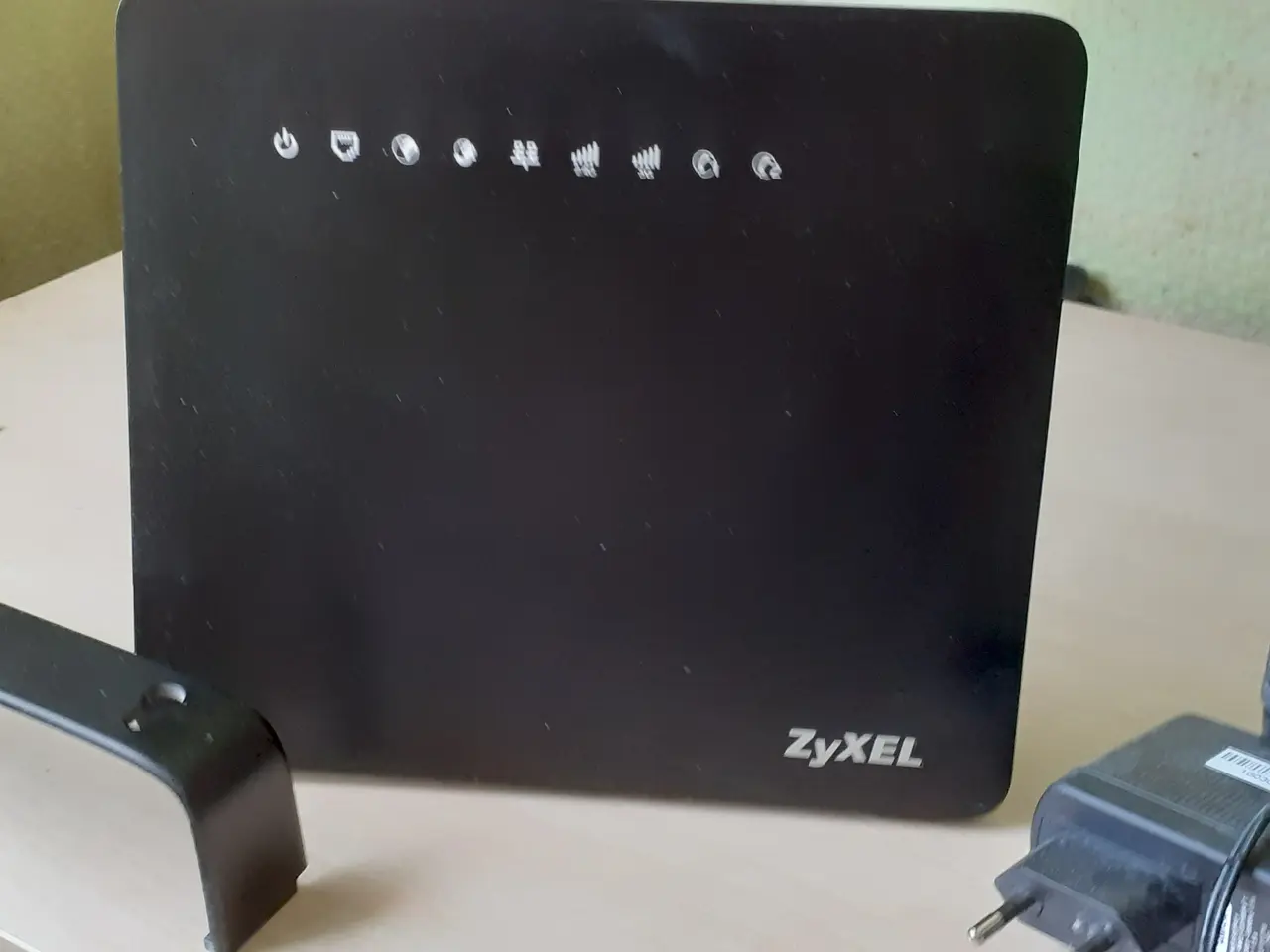 Zyxel VMG8924-B10A- trådløs router | Rødby - GulogGratis.dk