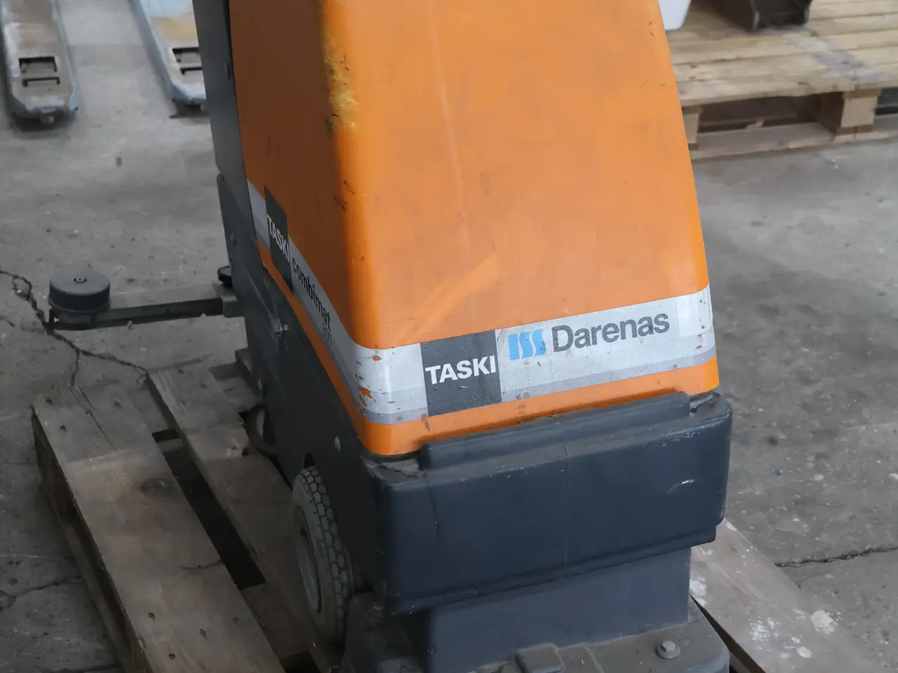 Billede 9 - Taski combimat 800 gulvvasker m/lader. 