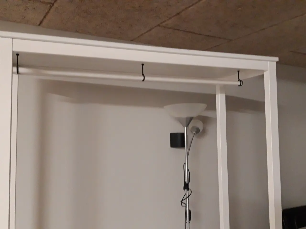 Billede 3 - Åben garderobe/entremøbel