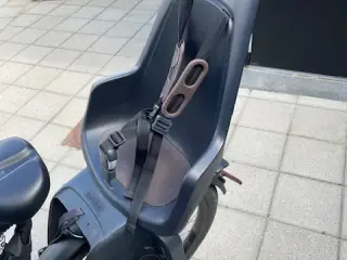 Barnestol til elcykel
