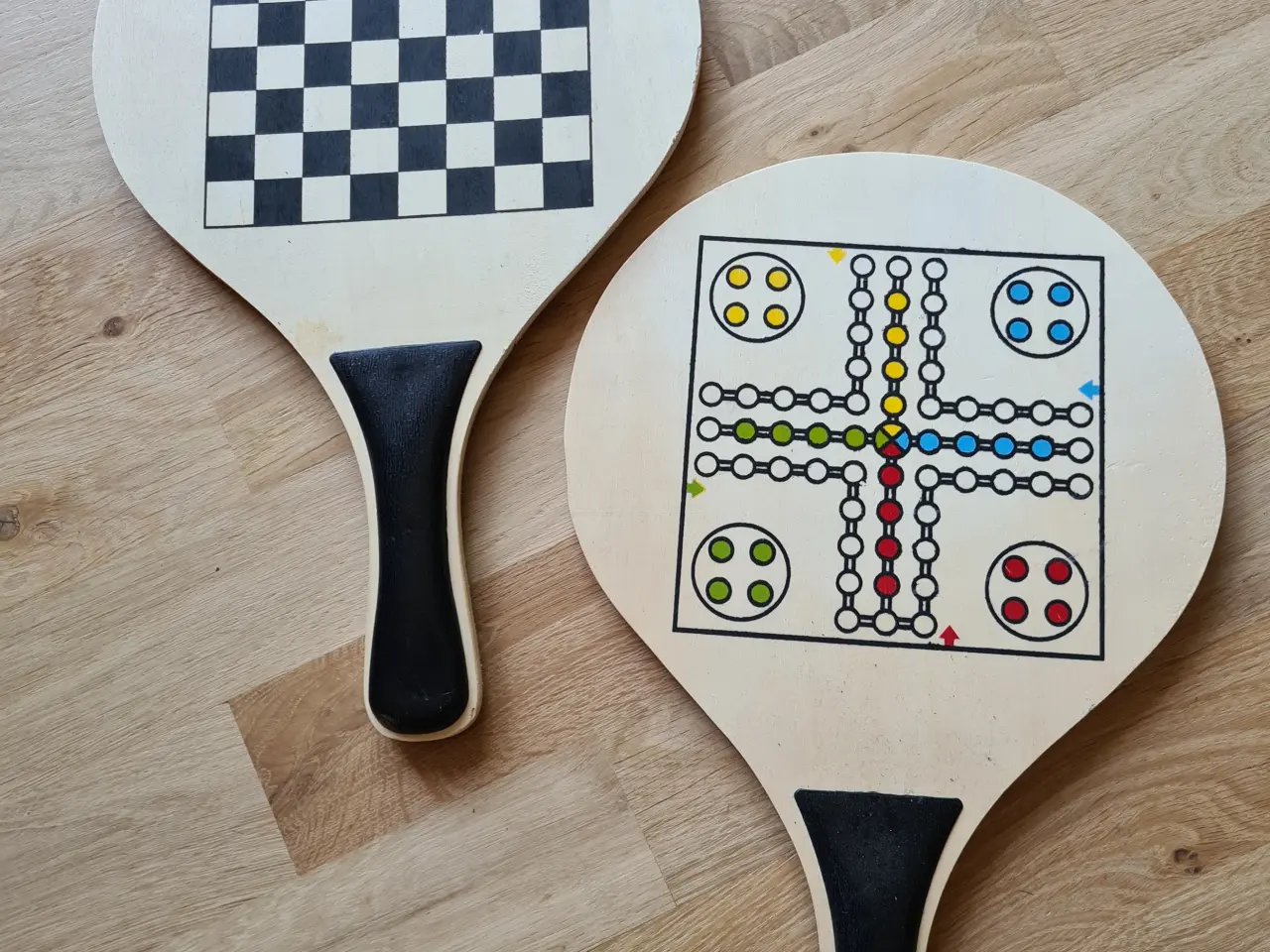 Billede 2 - Ketcher, vandpistol, bat, forstørrelsesglas