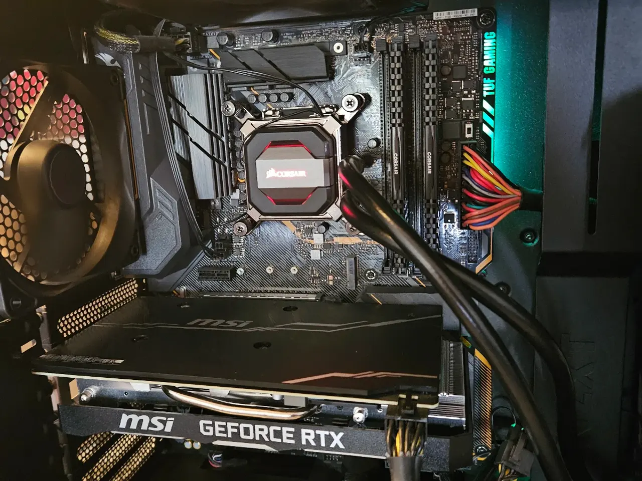 Billede 1 - I7 9700K Gamer Computer