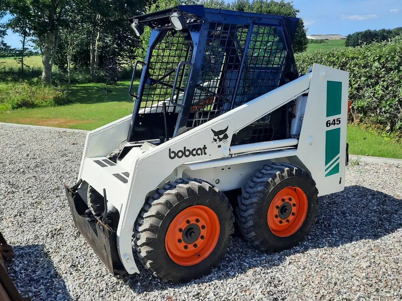 Billede 9 - Bobcat 645 nymalet med 4 ny dæk
